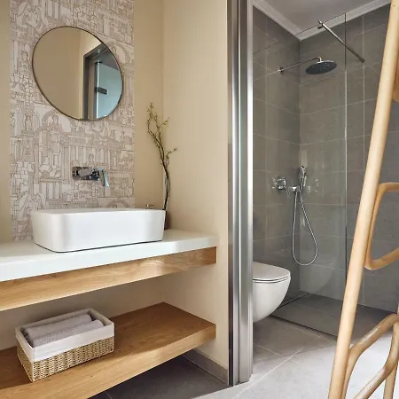 Thea Lux Villa *